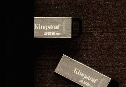 驱动精灵主界面截图,突出显示驱动管理按钮