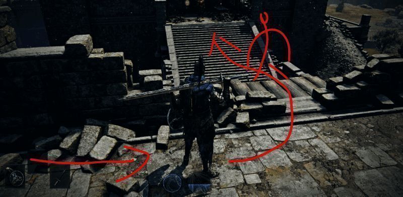 角色稳站高台，面对山妖2发起进攻，战斗场面激烈