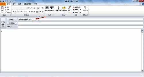 邮件撰写界面展示,抄送栏已输入多个示例邮箱地址