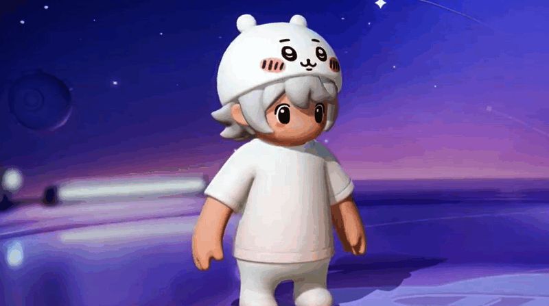 吉伊换上公主裙装，小八变身蜜蜂造型，萌态十足