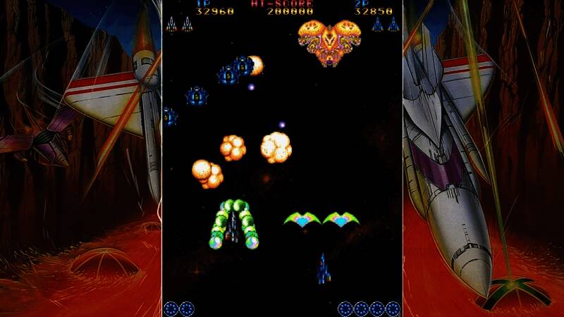 《SLAP FIGHT》原始街机框体照片,复刻真实操作手感