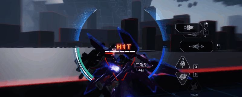 黑豹机甲在战场上高速冲刺，手持骑枪准备发动突袭，背景为未来都市风格的战场地图