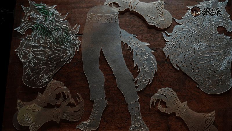 張嘉效創作的皮影劇《真假預言家》，將遊戲情節融入傳統戲曲