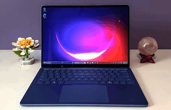 微软电脑管家主界面展示，界面简洁，功能分类清晰