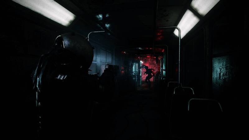 演示现场Cosplay表演者装扮恐怖,气氛紧张