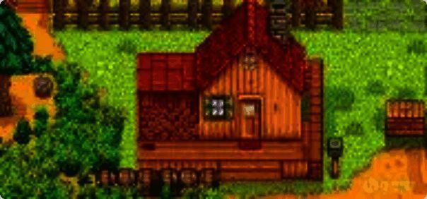 住宅初始状态展示,玩家角色站在门口,周围是未开发的农场环境