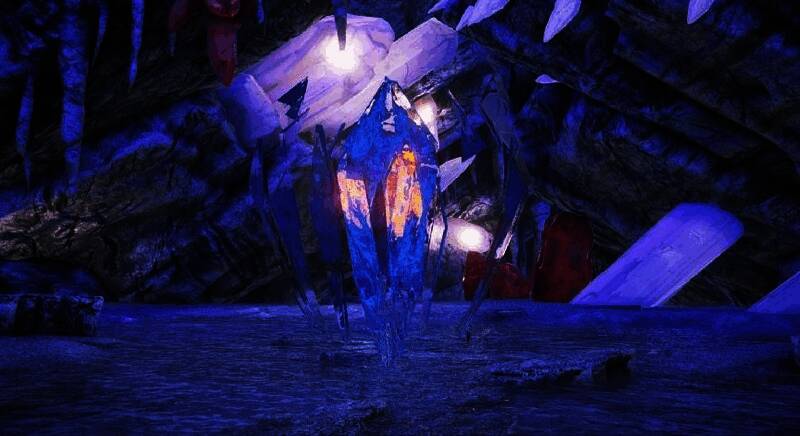 裂晶魔悬浮于深海裂缝之上，晶体核心闪烁蓝紫色光芒，周围空间出现裂痕与扭曲波纹