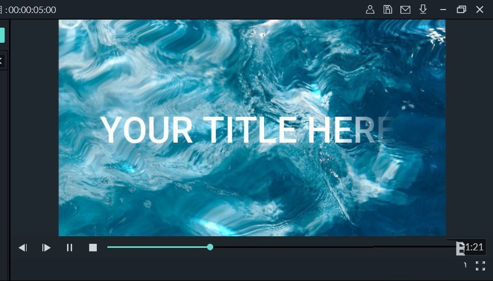 最终效果预览画面,水波微微荡漾,白色艺术字体从水中浮现,视觉效果清晰动人