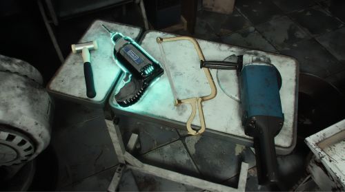 开发者团队Alice Games的LOGO与社交媒体图标展示，包括Twitter、Discord和YouTube链接