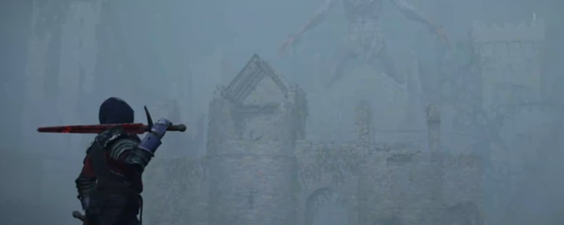 《污痕圣杯:阿瓦隆的陨落》游戏内场景截图:幽暗潮湿的地下洞窟中,巨型章鱼状Boss‘海洋之灾’悬浮于水面之上,触手翻涌,背景可见坍塌的石柱与泛着微光的古老符文壁画