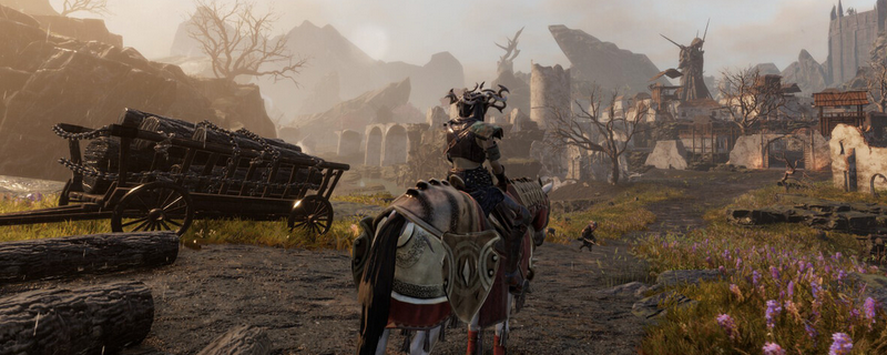 走私者湾地牢入口场景：潮湿石壁渗着青苔，铁栅门半开，昏黄火把映照出疲惫守卫佝偻站立的剪影，氛围压抑而充满叙事张力