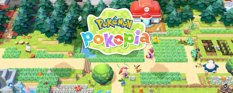 游戏主视觉图：阳光洒落的童话小镇，主角（人类形态百变怪）站在木屋前微笑，身后漂浮着皮卡丘、卡比兽剪影与发光的彩虹气泡，整体色调温暖治愈